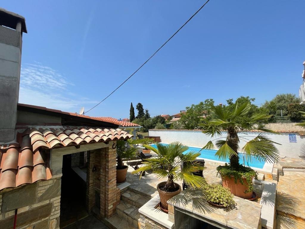 Holiday Home Bukovac بولا المظهر الخارجي الصورة