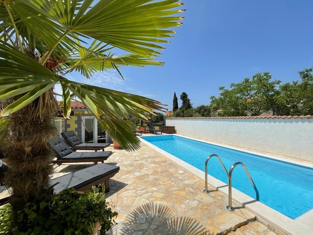 Holiday Home Bukovac بولا المظهر الخارجي الصورة