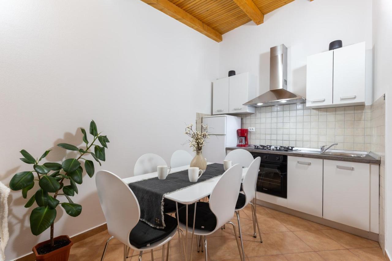 Holiday Home Bukovac بولا المظهر الخارجي الصورة